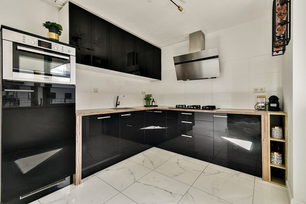 Medium property photo - Chet Bakerstraat 183, 1066 GJ Amsterdam